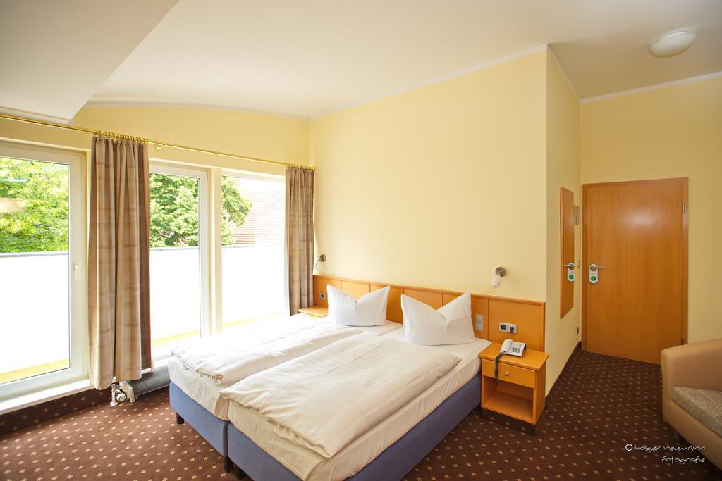 Garni-Hotel Zum Alten Ratskeller Vetschau Rum bild